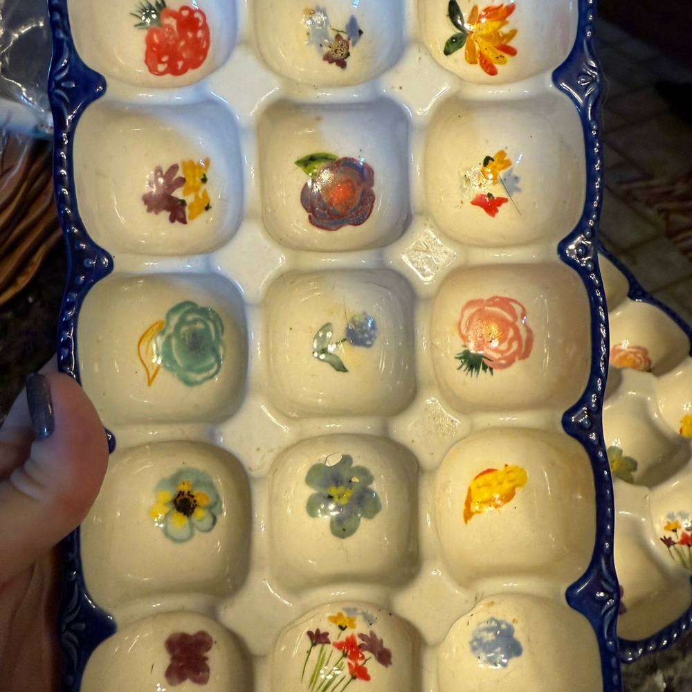 Pioneer Woman Floral Ceramic Egg Tray